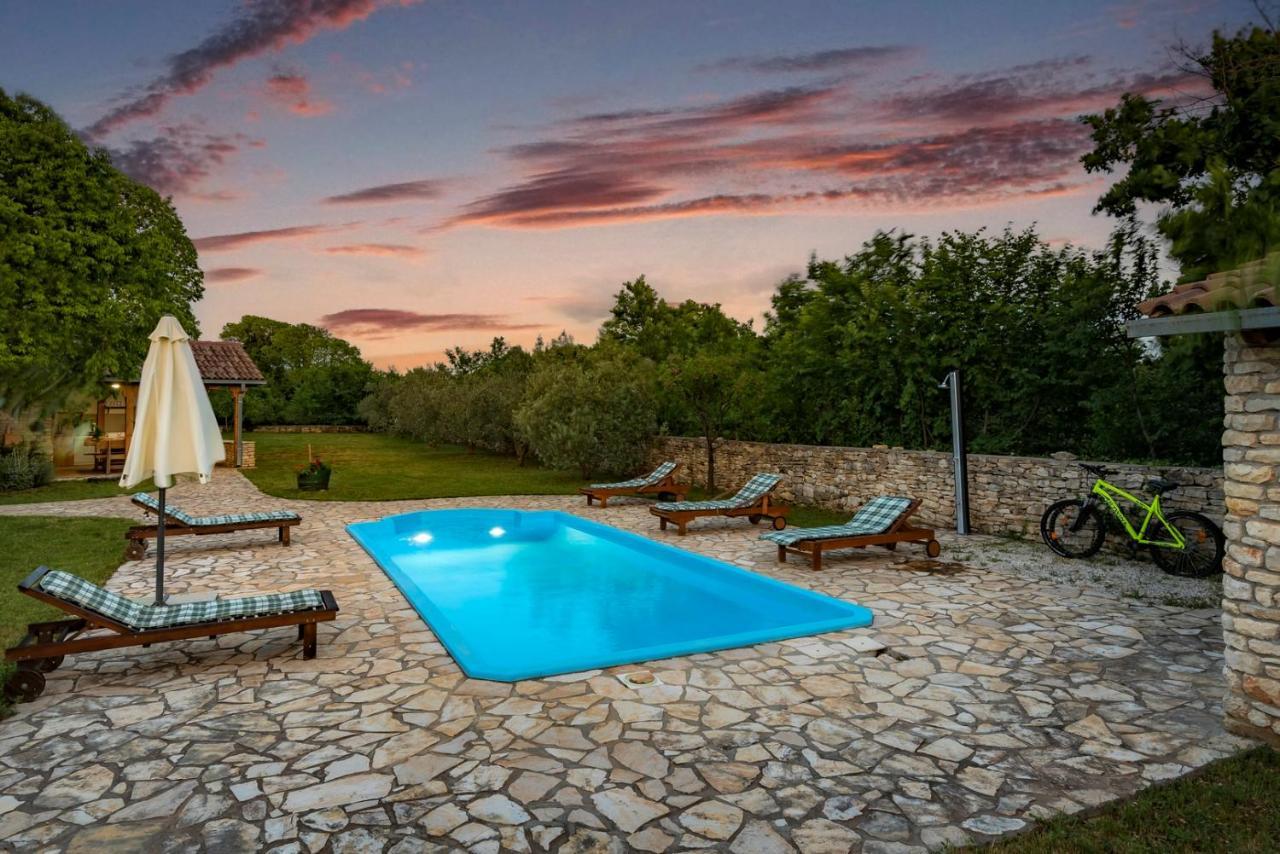 Villa Daja - Adriatic Luxury Villas Oklaj Bagian luar foto