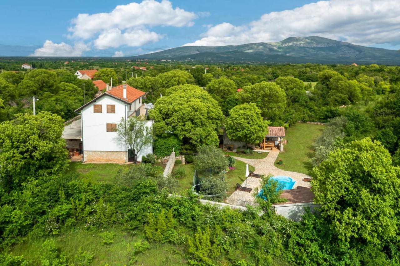 Villa Daja - Adriatic Luxury Villas Oklaj Bagian luar foto